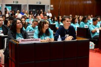 Estudantes de Arcos representam a Câmara na etapa estadual do Parlamento Jovem 2024